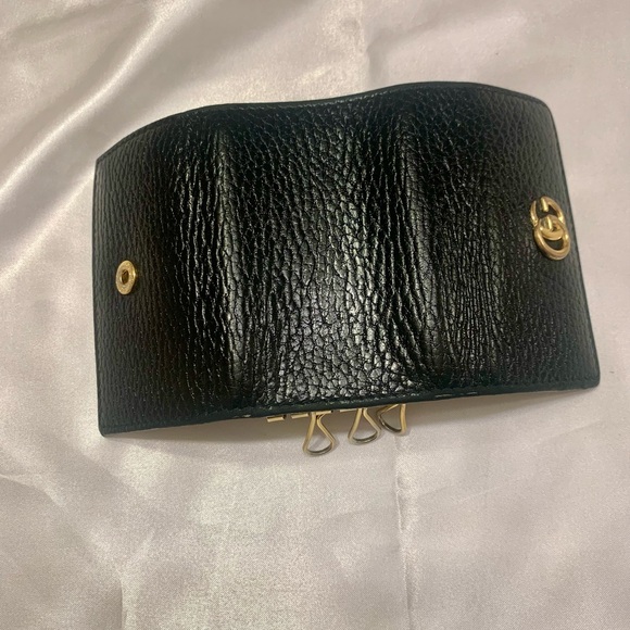 GUCCI GG Marmont  Black Leather 6 Ring Key Case - Picture 9 of 16
